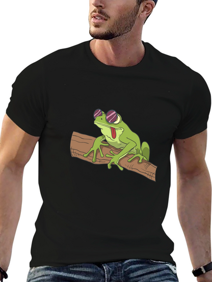 Cool Frog on Branch Black T-Shirt