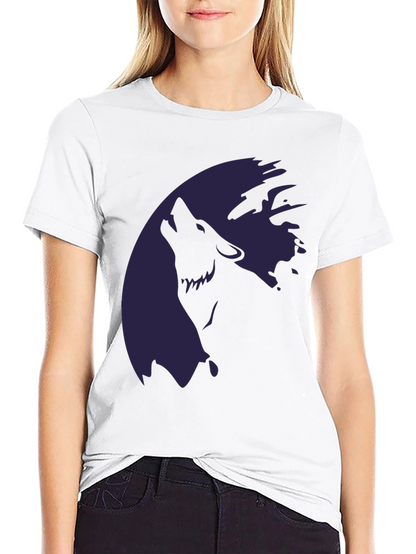 Wolf Moon Graphic T-Shirt - Stylish Dark Tee